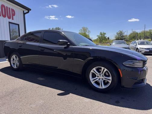 Black 2019 Dodge Charger SXT