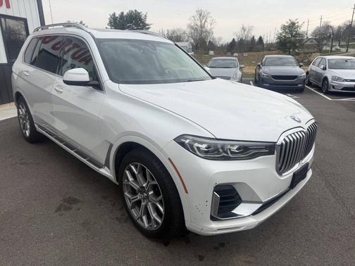 White 2021 BMW X7 xDrive40i