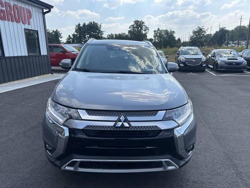 2020 Mitsubishi Outlander SE