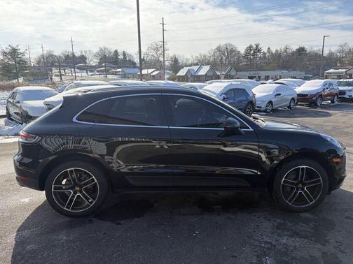 2021 Porsche Macan S AWD 4dr SUV