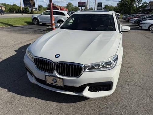 2017 BMW 750 i xDrive