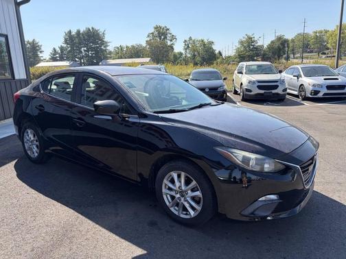 2016 Mazda Mazda3 i Sport