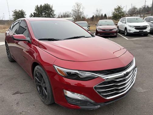 2025 Chevrolet Malibu FWD RS