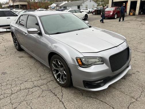 2018 Chrysler 300 S