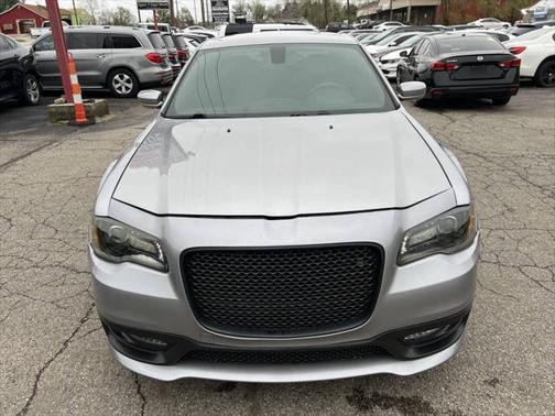 2018 Chrysler 300 S