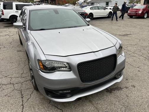 2018 Chrysler 300 S