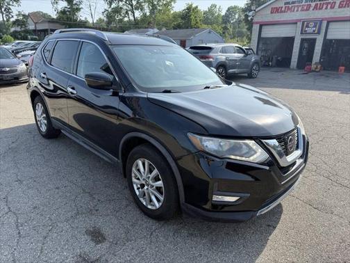 2017 Nissan Rogue SV