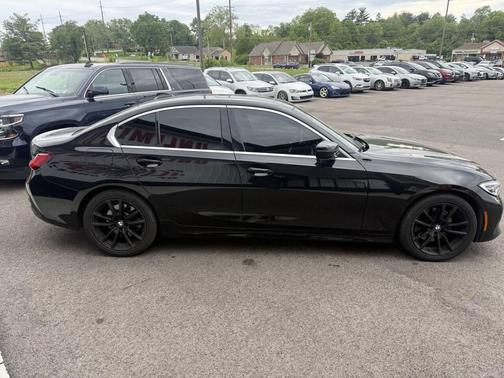 Black 2019 BMW 330 330i 4dr Sedan
