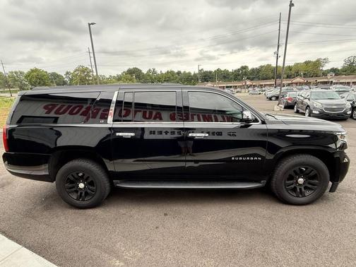 2018 Chevrolet Suburban LT