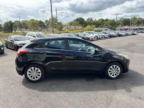2016 Hyundai Elantra GT Base