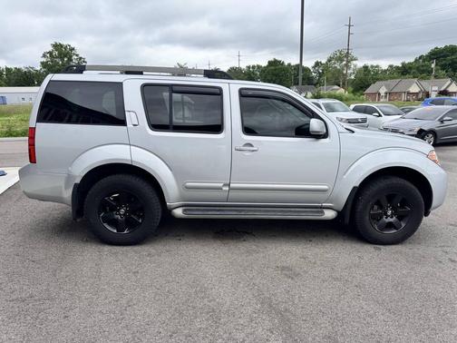 Silver 2012 Nissan Pathfinder SV
