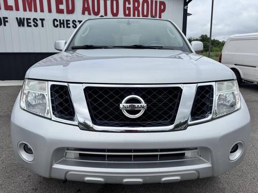 Silver 2012 Nissan Pathfinder SV