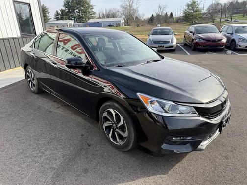 2017 Honda Accord EX w/Honda Sensing