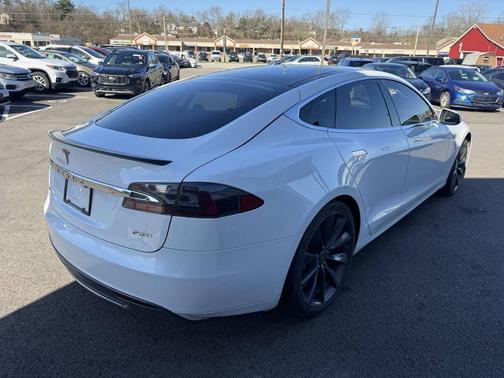 2013 Tesla Model S Performance