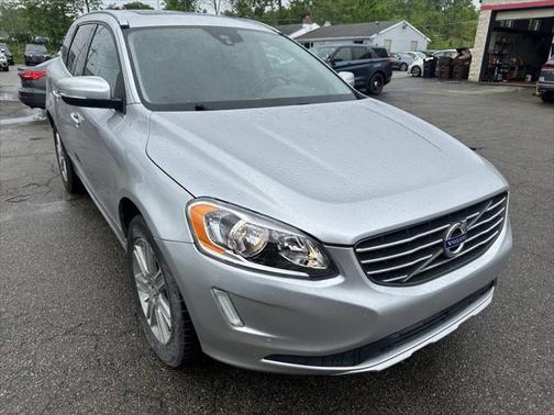 2017 Volvo XC60 T5 Inscription