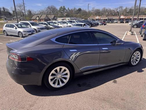 2017 Tesla Model S 75D