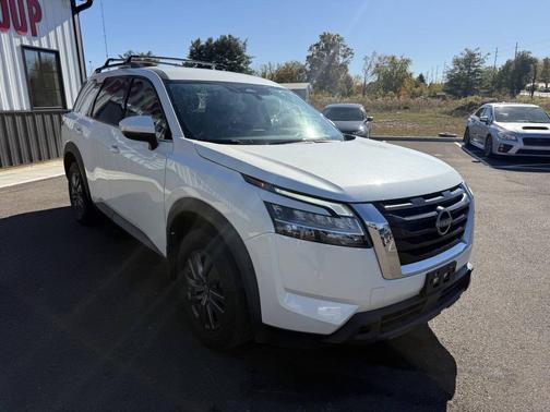 2022 Nissan Pathfinder SV 4dr SUV