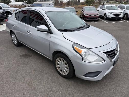 2019 Nissan Versa 1.6 SV