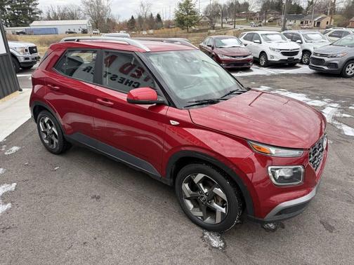 2021 Hyundai VENUE SEL 4dr Crossover