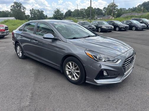 2018 Hyundai SONATA SE