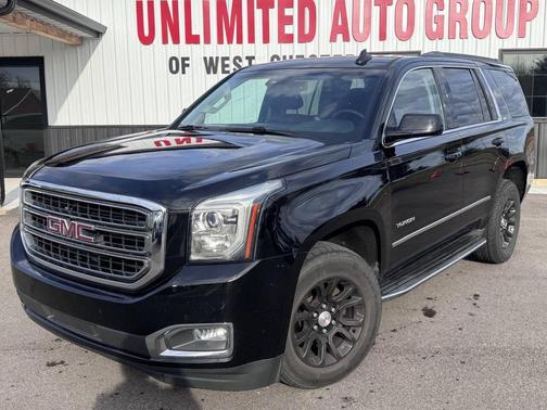 Black 2017 GMC Yukon SLT