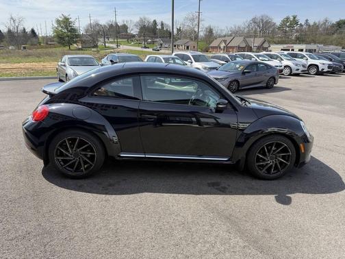 Black 2016 Volkswagen Beetle 1.8T