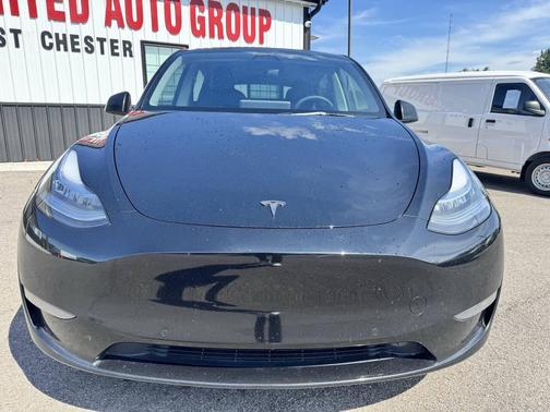 Black 2022 Tesla Model Y Long Range AWD 4dr Crossover