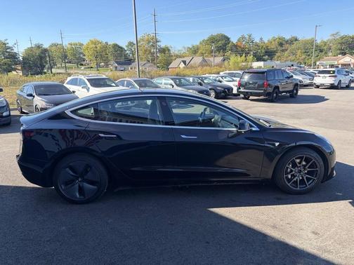 2018 Tesla Model 3 Performance