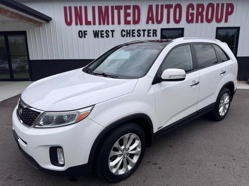 White 2015 Kia Sorento EX