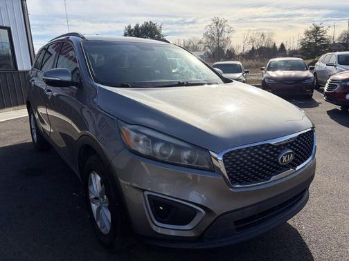 2018 Kia Sorento LX