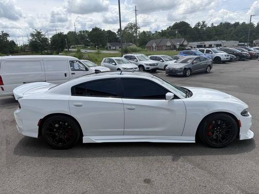 White 2016 Dodge Charger SRT Hellcat