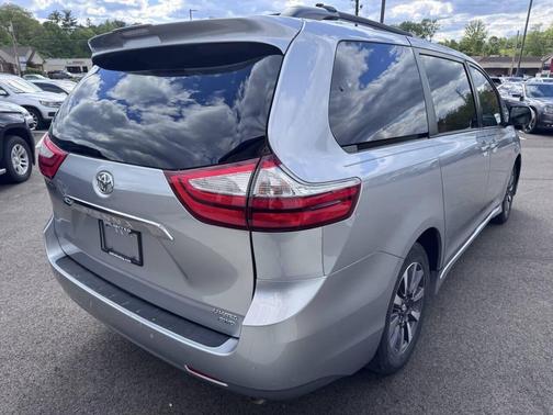 Silver 2019 Toyota Sienna Limited