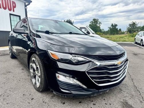 Black 2022 Chevrolet Malibu LT