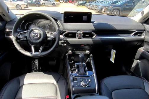 2025 Mazda CX-5 Carbon Edition