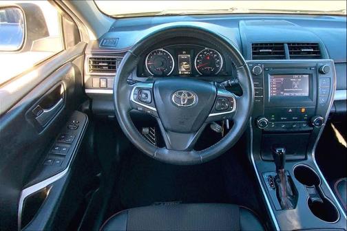 2017 Toyota Camry XSE