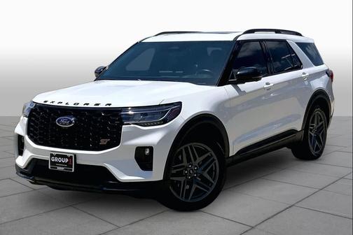 Star White Metallic Tri-Coat 2025 Ford Explorer ST