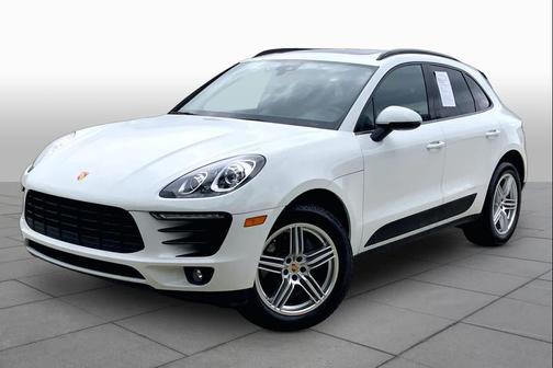 White 2018 Porsche Macan Macan