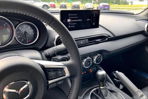 Deep Crystal Blue Mica 2026 Mazda MX-5 Miata Grand Touring