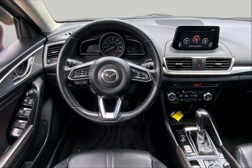 Snowflake White Pearl Mica 2018 Mazda Mazda3 Touring