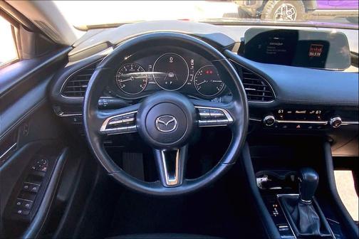 2023 Mazda Mazda3 FWD w/Preferred Package