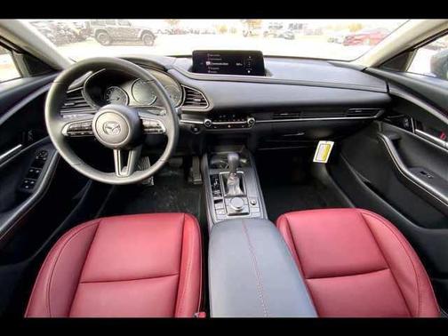 2026 Mazda CX-30 2.5 S Carbon Edition