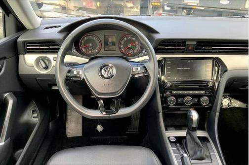2021 Volkswagen Passat 2.0T SE