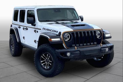 Bright White Clearcoat 2023 Jeep Wrangler Rubicon 392