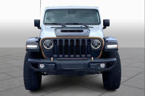 Bright White Clearcoat 2023 Jeep Wrangler Rubicon 392