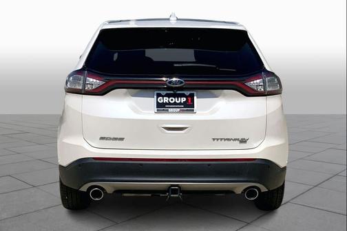 White Platinum Metallic Tri-Coat 2016 Ford Edge Titanium