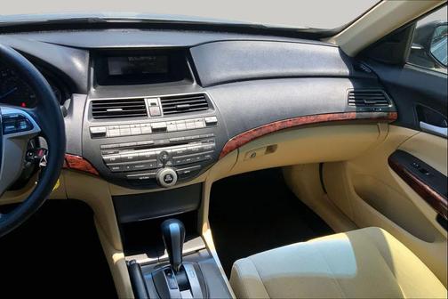 Polished Metal Metallic 2012 Honda Crosstour EX