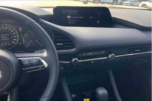 2025 Mazda Mazda3 FWD w/Preferred Package