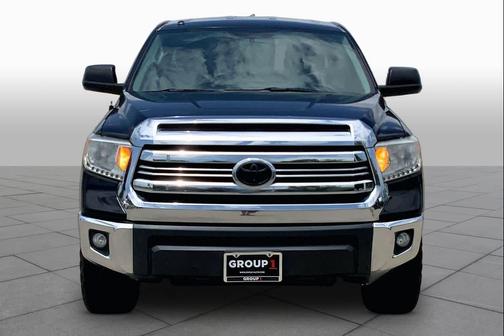 Black 2017 Toyota Tundra SR5