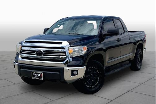 Black 2017 Toyota Tundra SR5