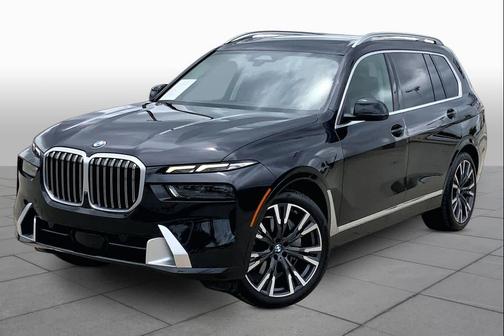 Black Sapphire Metallic 2024 BMW X7 xDrive40i